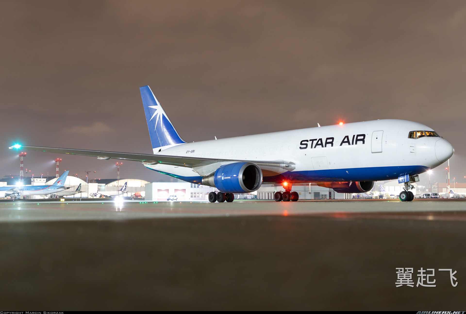波音767-200
