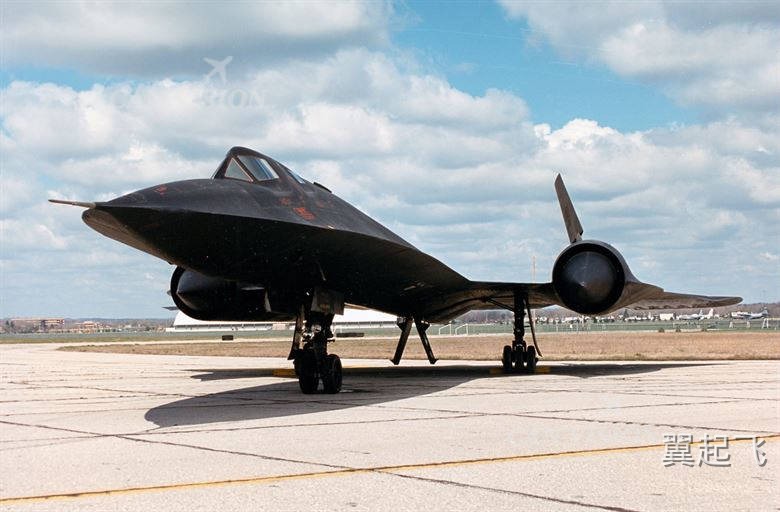 SR-71 黑鸟