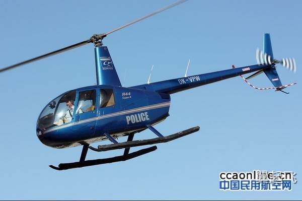 罗宾逊 R44